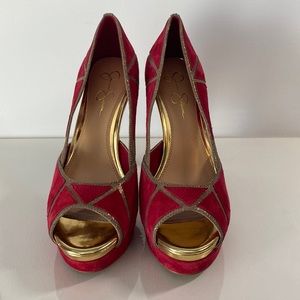 Peep-Toe Platform Heel